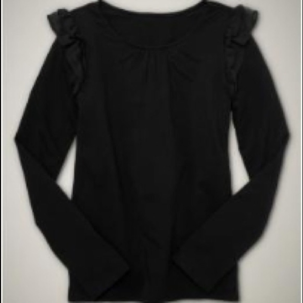 Gap ruffle tee